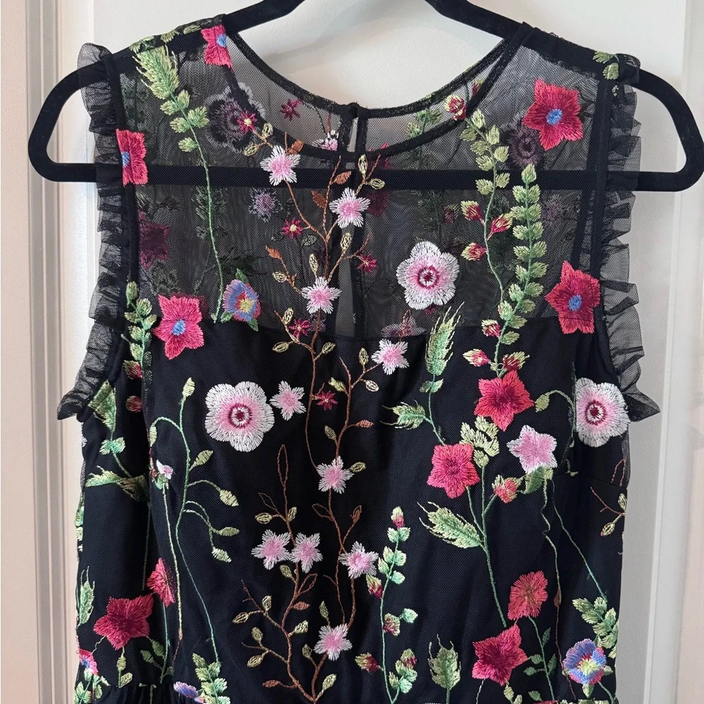 NWOT Aqua Black Floral Mesh Evening Gown - Picture 3 of 13